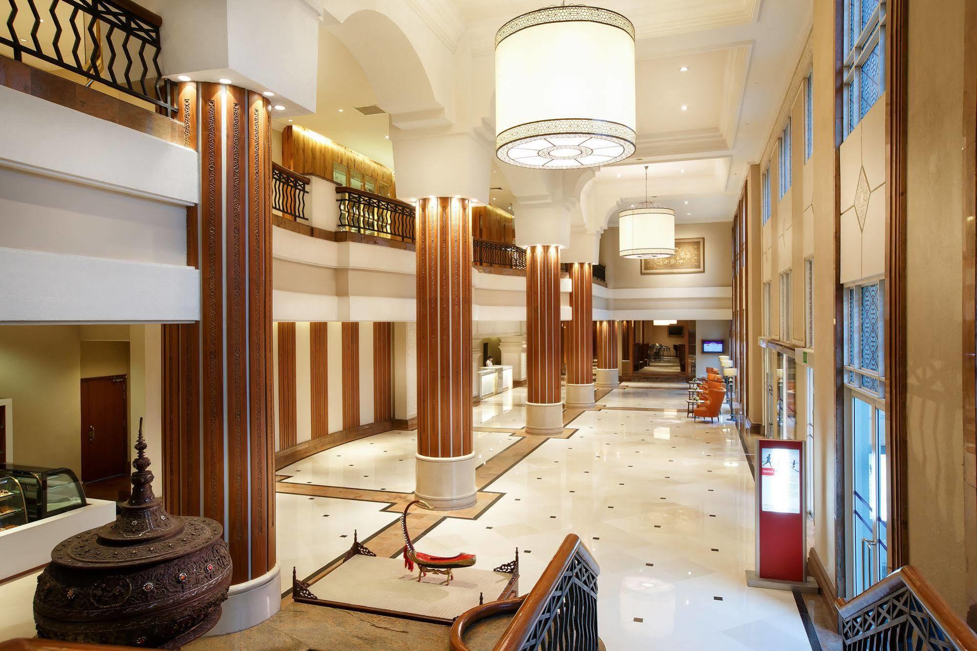 Parkroyal Yangon Exterior foto